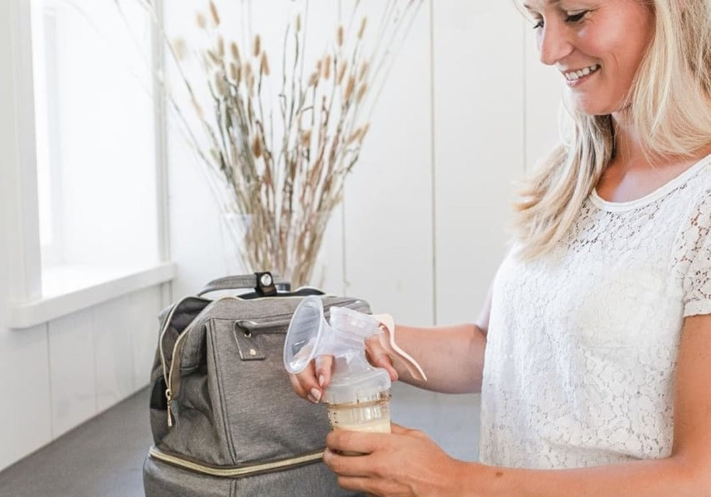 Hegen Manual Breast Pump: Comfortable with Full Silicone Flange & 5 Available Sizes