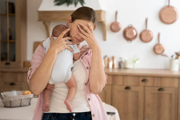 Ketahui 7 Penyebab Bayi Susah Minum Susu & Solusinya Berikut