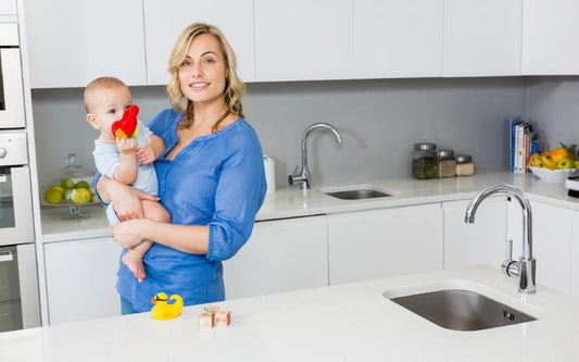 Simpel, 8 Langkah Cara Mencuci Botol Susu Bayi yang Tepat