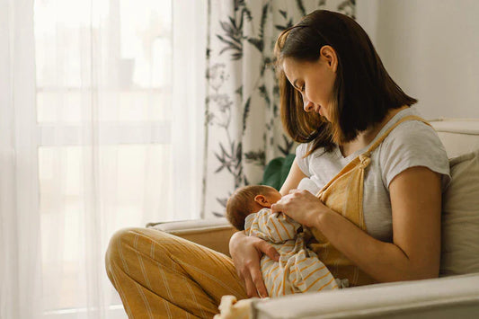 New Moms, Don’t Worry! Here Are 4 Ways to Make Breast Milk Come Out Faster After Giving Birth