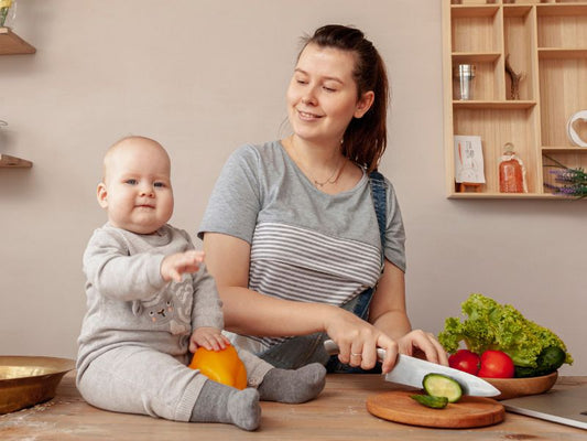 Diet for Breastfeeding Mothers: Stay Healthy Without Reducing Milk Supply