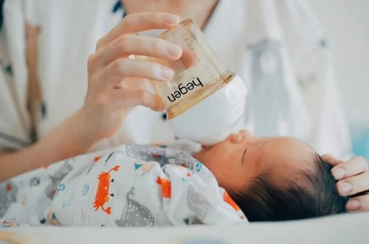 newborn milk bottle