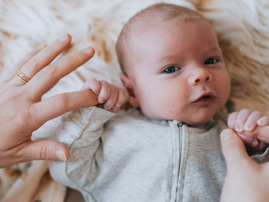 Why Babies Refuse to Breastfeed? Learn the Factors and the Right Solutions for Moms