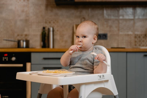 peralatan-makan-bayi