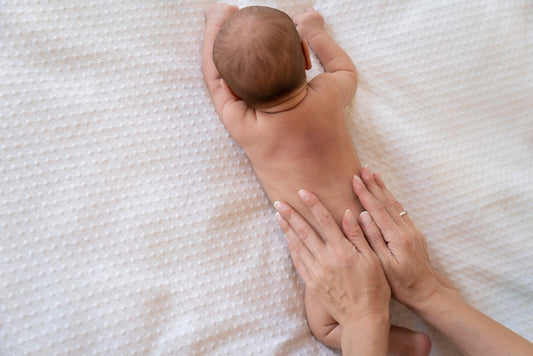At What Age Can Babies Be Massaged? Here’s a Safe Guide and the Best Time to Start
